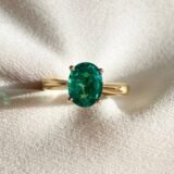 Emerald green oval solitaire ring with gold plated band for women small size elegant jewelry